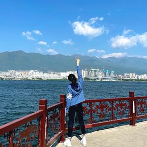 美女黑丝色色网站
